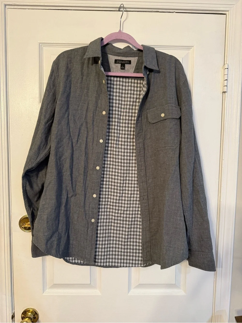 Banana Republic Men's Gray Button-Front Shirt with Check Lining